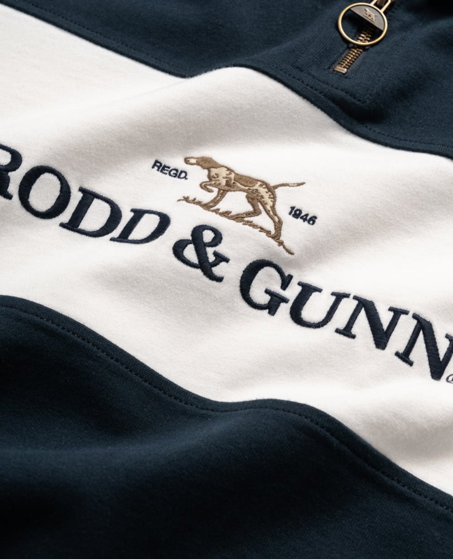 R&G FORESTERS PEAK SWEAT