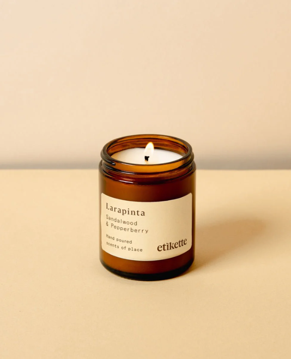 ETIKETTE LARAPINTA CANDLE